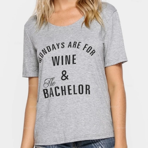 Mondays are for wine &The Bachelor tee - Picture 2 of 3
